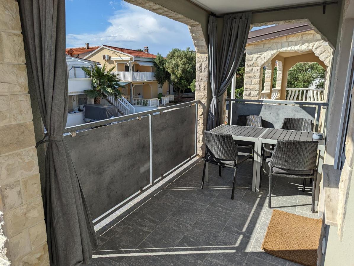 Apartment Lipa Vir Dış mekan fotoğraf